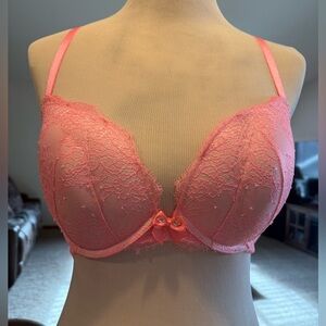 Victoria's Secret Pink Lace Push-Up Bra 34DD NWOT